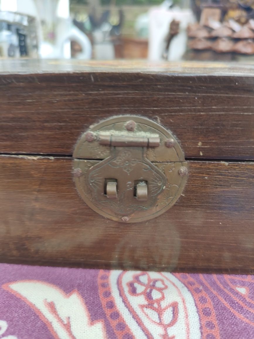 Guarda jóias chinesa em laca