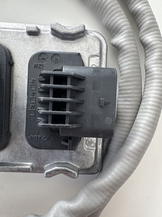 Czujnik nox VW 04L907805BQ Superb Karoq Q2 Ateca Golf VII