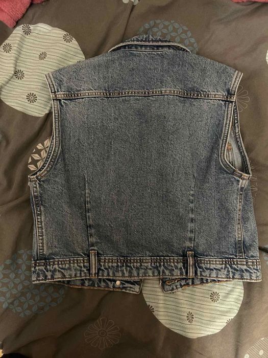 Жіноча желетка Zara