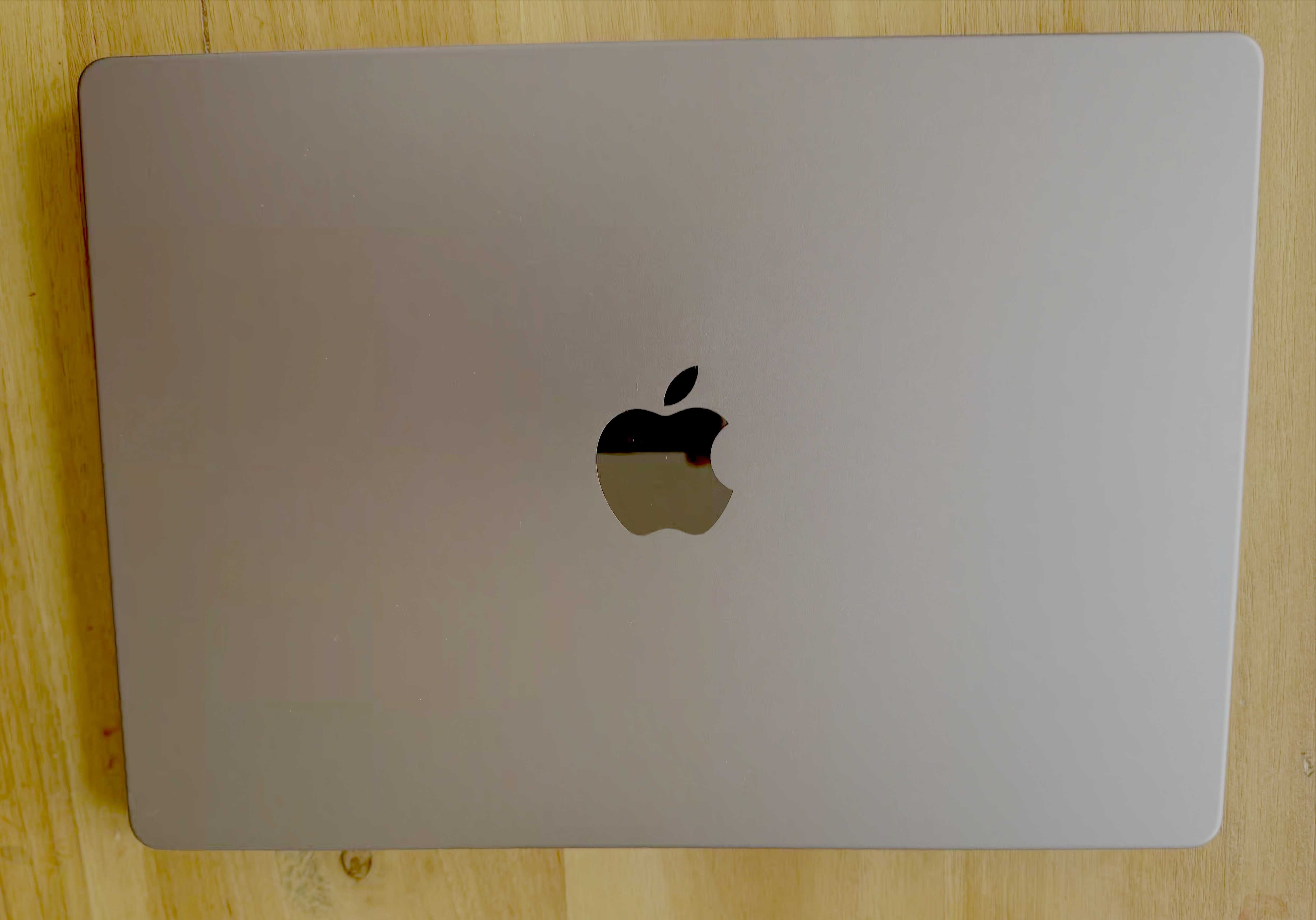 MacBook Pro 14-inch M1 Pro Chip 16GD 512 SSD