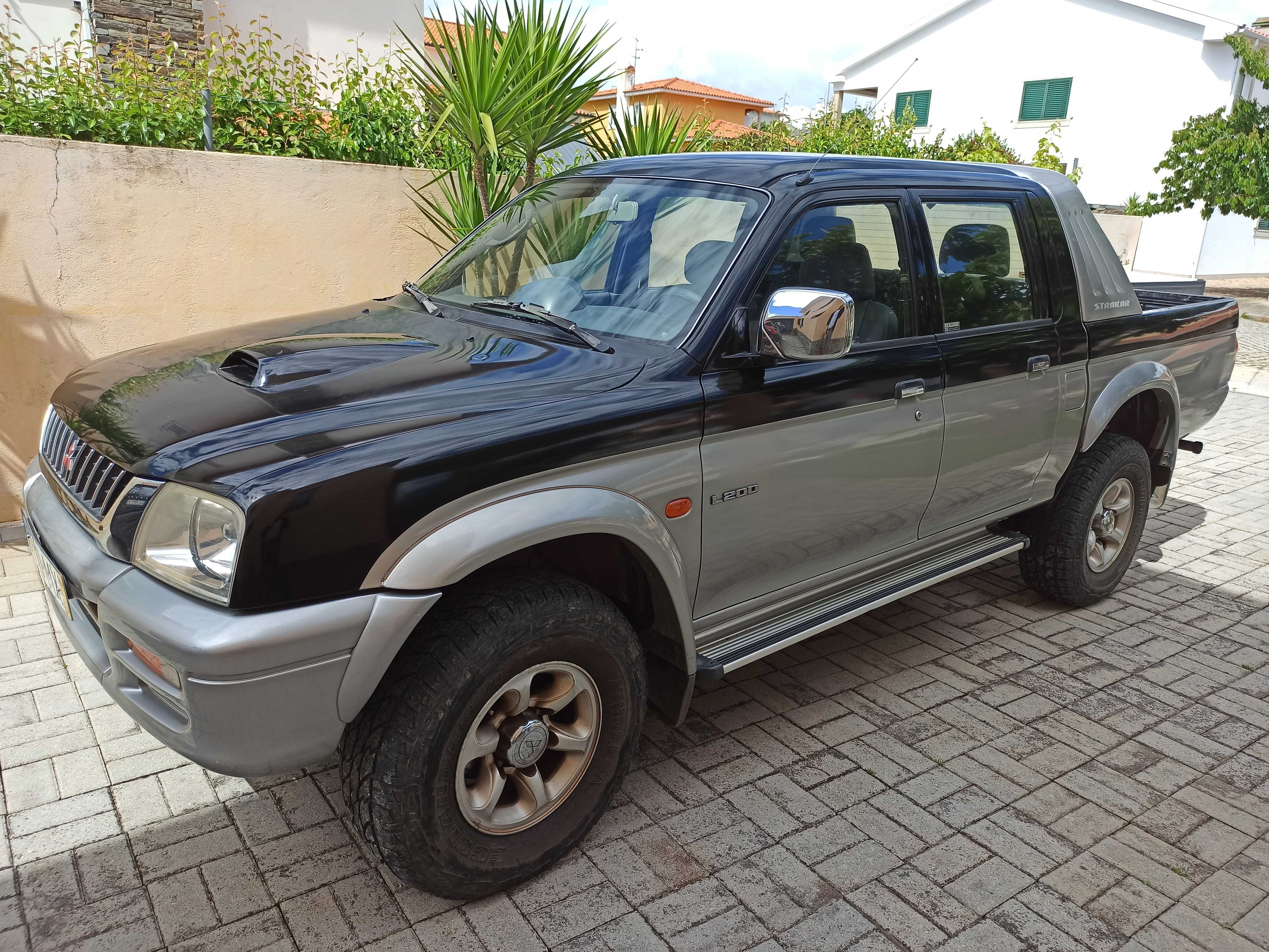 Mitsubishi L200 Strakar - Excelente estado