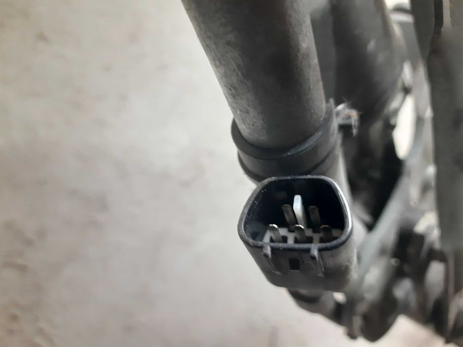 Трапеція та моторчик дворніків щоток Тойота Авенсіс т27 85010-05090