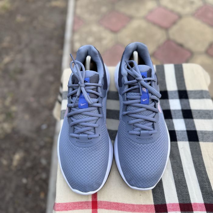 Кроссовки Nike Revolution 6 Grey, 42 размер, Оригинал, Кросівки
