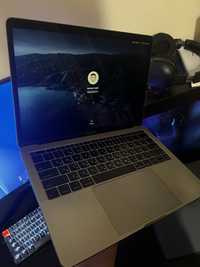 MacBook Pro 2017, 256 Gb, 16 озу, i5