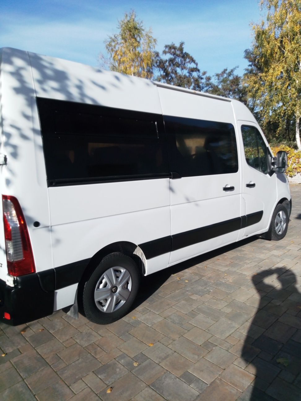 Renault Master 6-osobowy l2h2