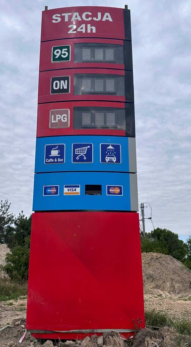 Słup reklamowy Pylon z oświetleniem