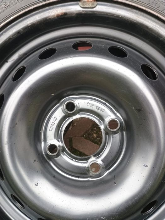 Zestaw 5 felg stalowych Renault 5,5" x 14" 4x100 ET 36