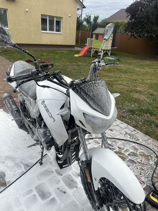 Geon pantera 250