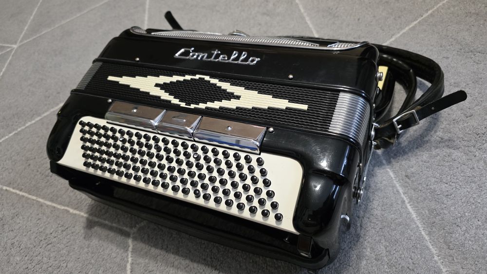 Akordeon Contello