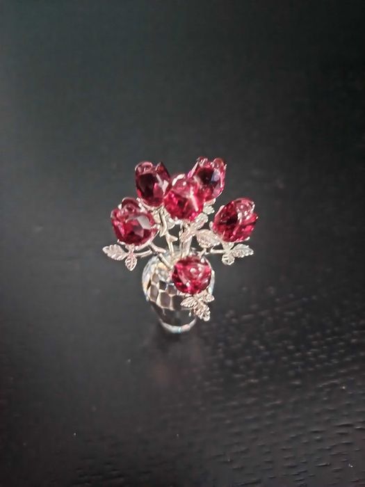 Swarovski Crystal Red Roses