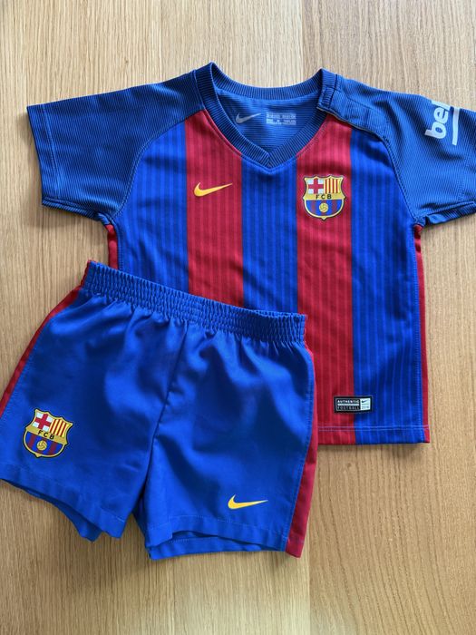 Strój piłkarski dziecięcy FC Barcelona nike 80-85 cm 12-18mcy