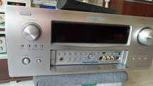 Amplituner Denon AVR 4308 pilot