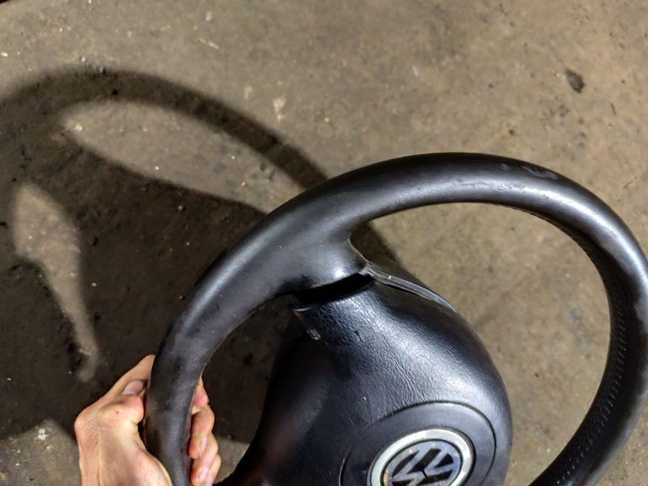 VW Passat B5 Bora Golf IV kierownica trójramienna poduszka