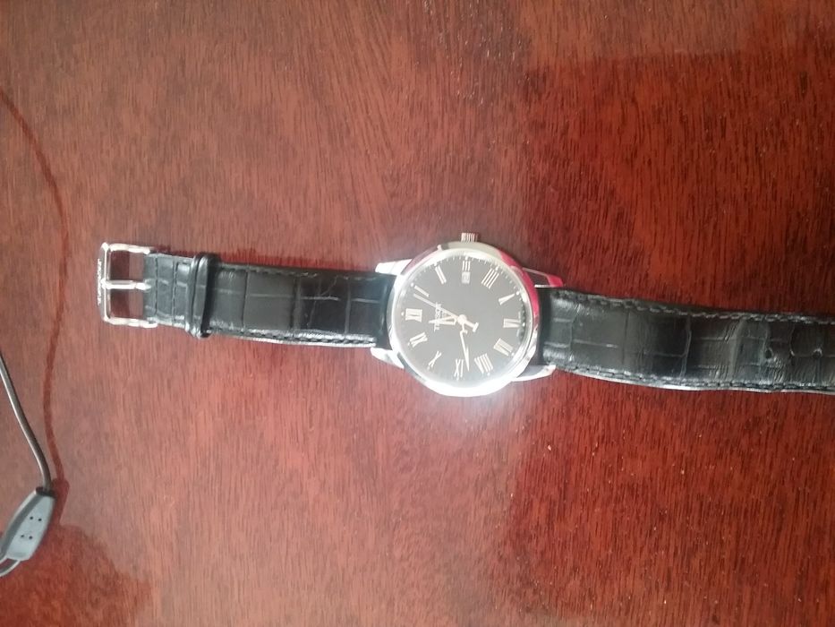 Продам часы Tissot Швейцария