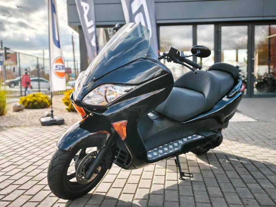 Макси-скутер Honda FORZA 250 АРТ МОТО Харьков без пробега по Украине