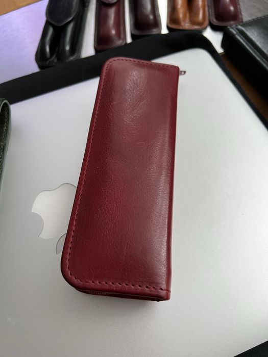 Skórzane etui na piora premium