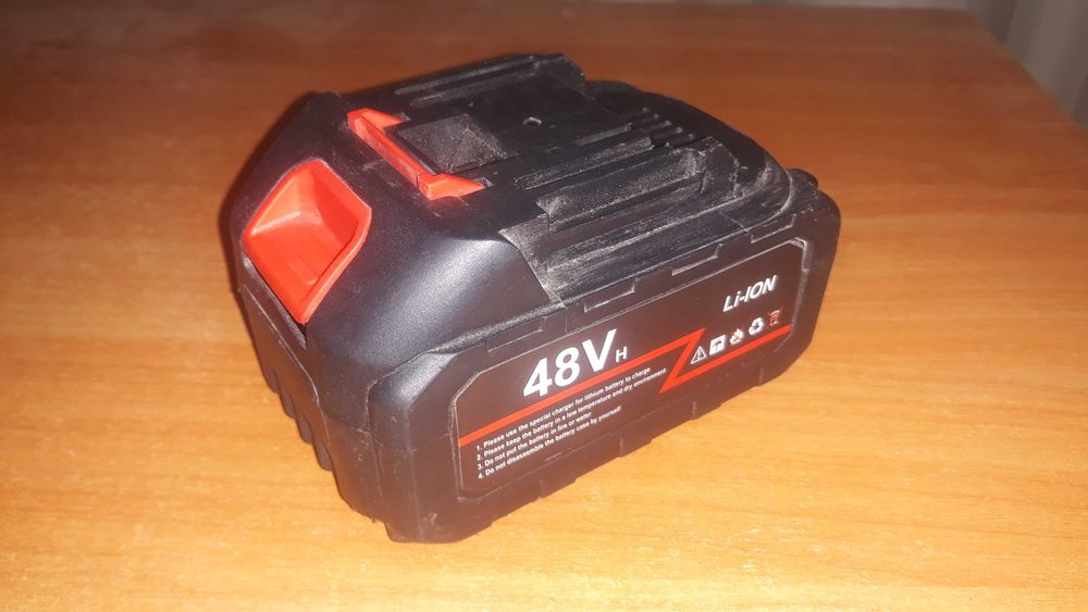 Акумулятор типу Макіта 21в 1,2 А/год