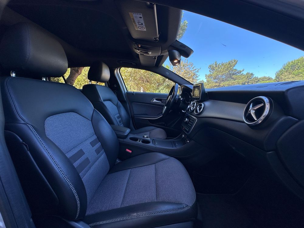 Mercedes-bens GLA 220cdi 7g automatica full extras .