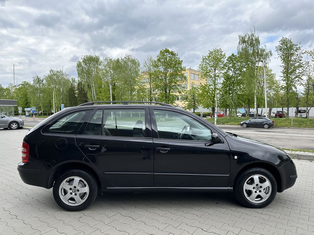 Продам Skoda Fabia 1.4