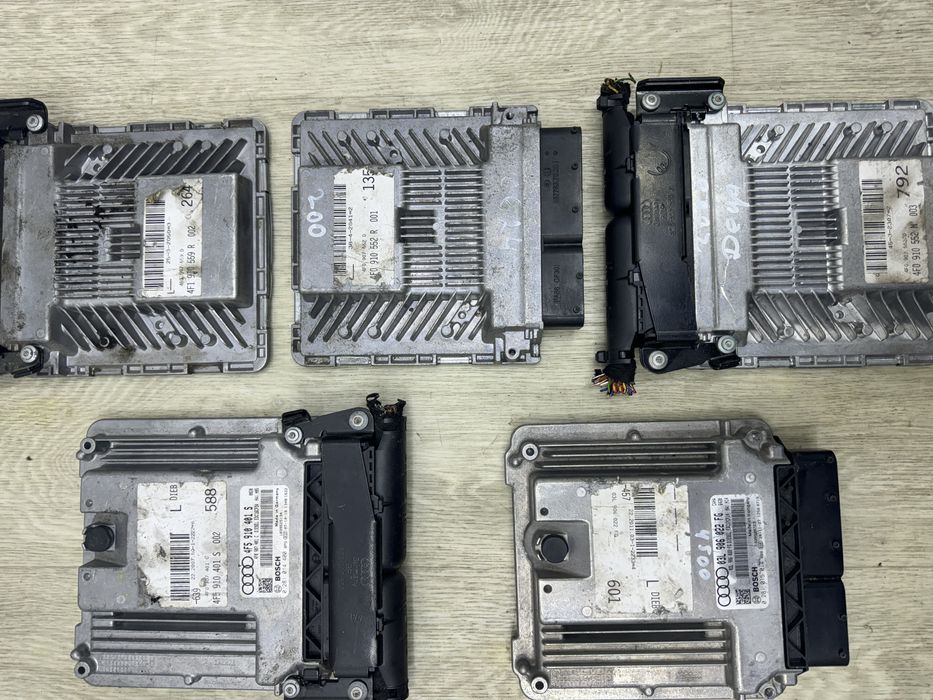 Блок керування двигуном А6 С6 3.0  2.7 2.4 A6 C6 ЕБУ мозги