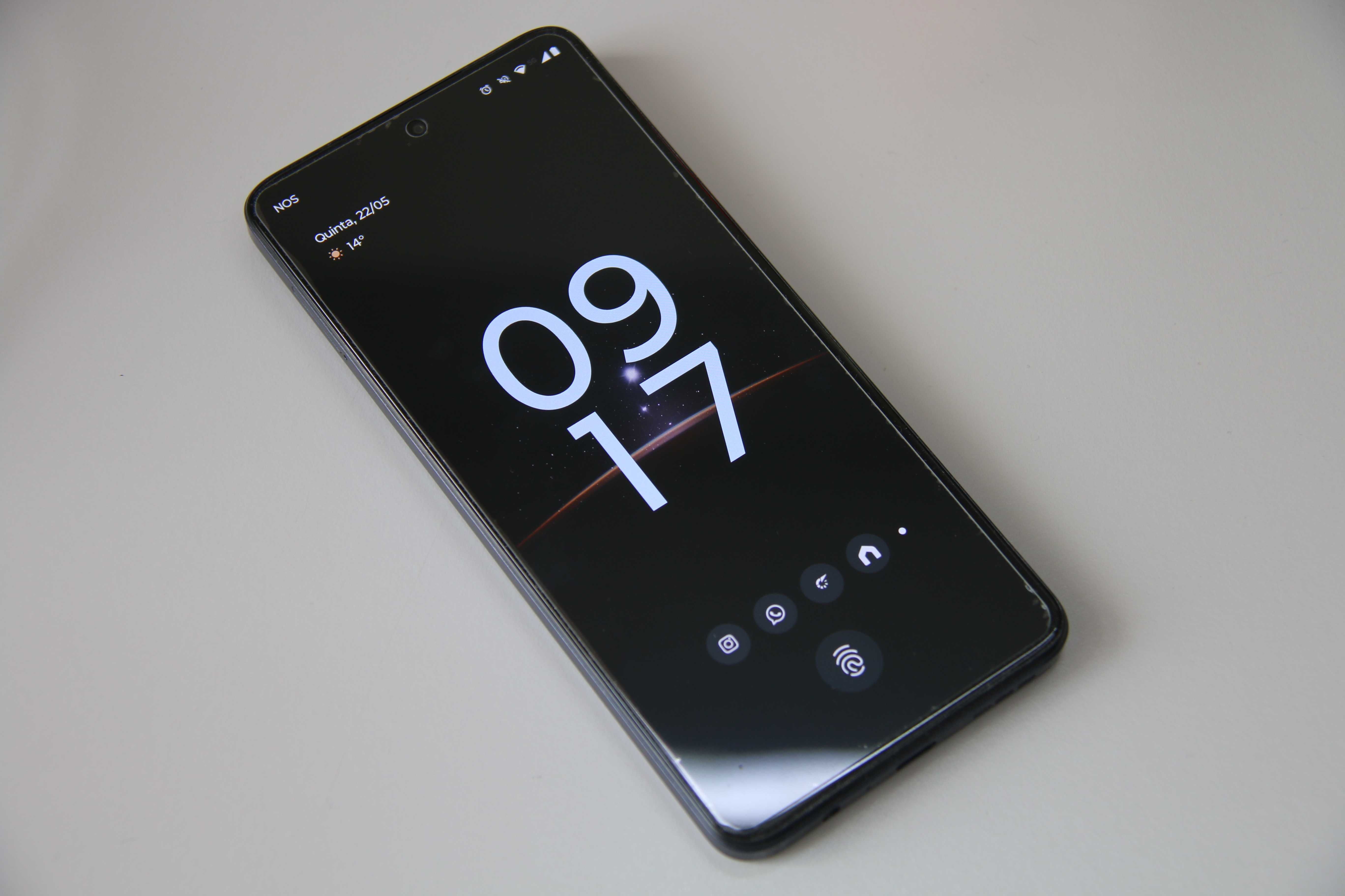 Motorola Moto G84 como novo