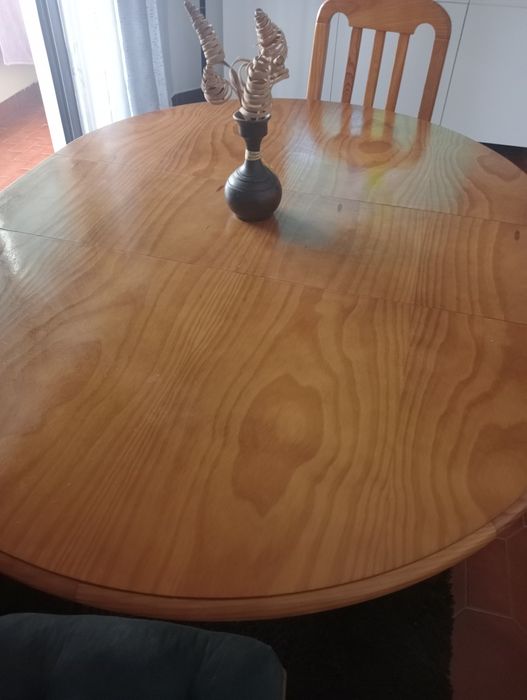 Mesa pinho mel em excelente estado