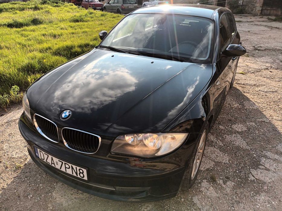 BMW 116I Climatronik. Fabryczny lakier, ks. Serwisowa, Jedyna taka.