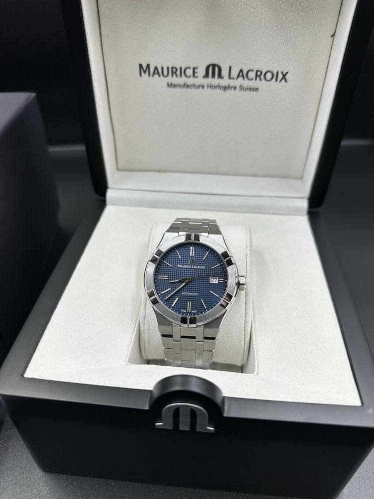 Часы мужские Maurice Lacroix Aikon Automatic механические синие