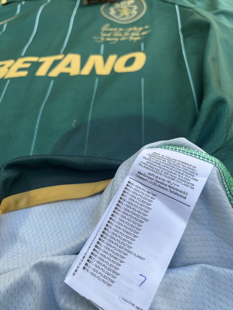 T-Shirt Sporting edição especial Nike futebol