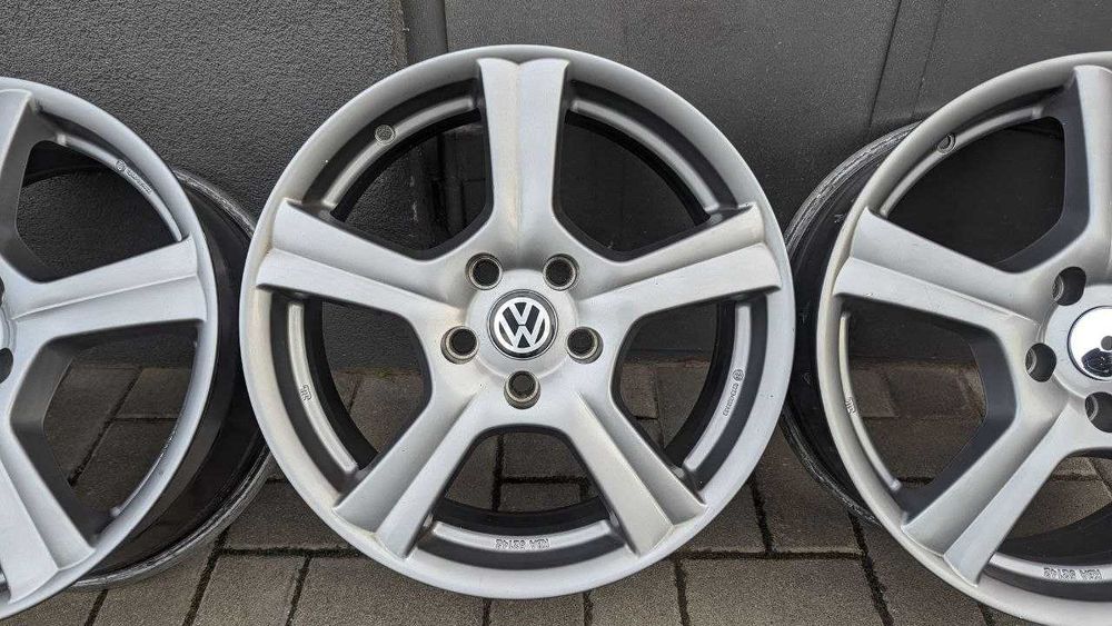 Диски VW 5/112 R17 7J ET47 dia66.6mm