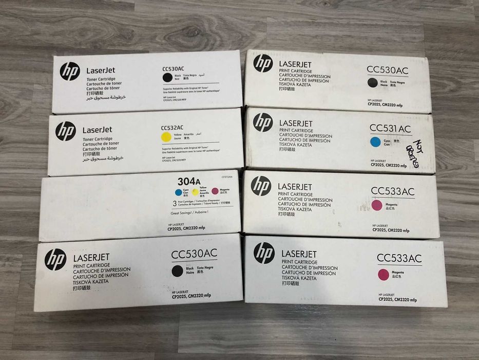 Nowe oryginalne tonery HP CC530AC CC531AC CC532AC CC533AC 304A