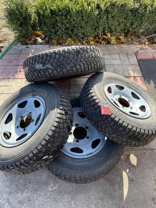 диски 5x139 R15 Suzuki Niva ваз2121 зимова резина 205/75 R15 KAMA