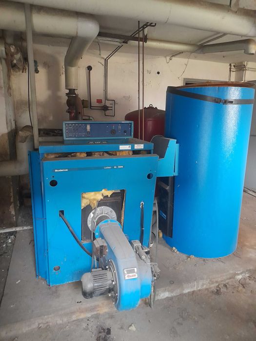Piec olejowy Buderus Lollar G505 60KW
