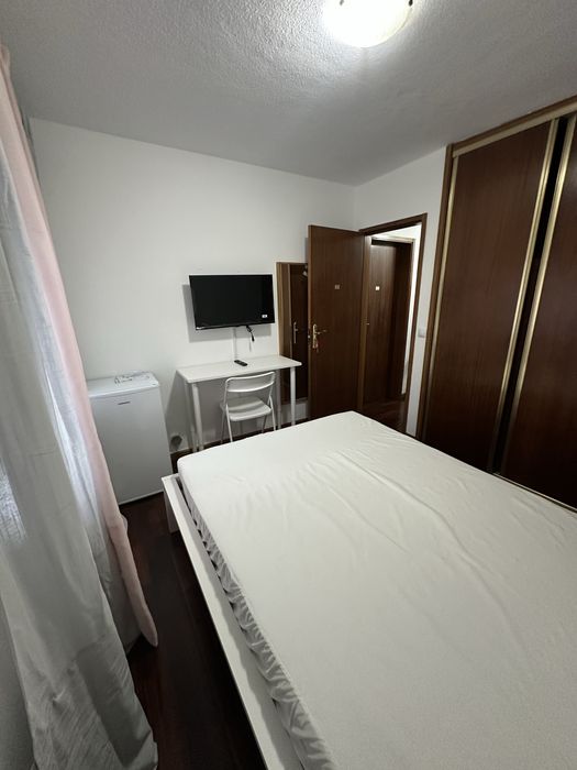 Quartos para arrendar em Santo António dos Cavaleiros – Lisboa
