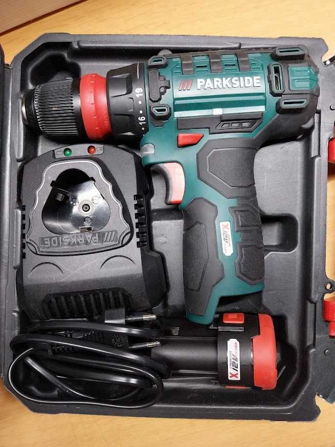 Parkside Aparafusadora 12 V com bateria e carregador