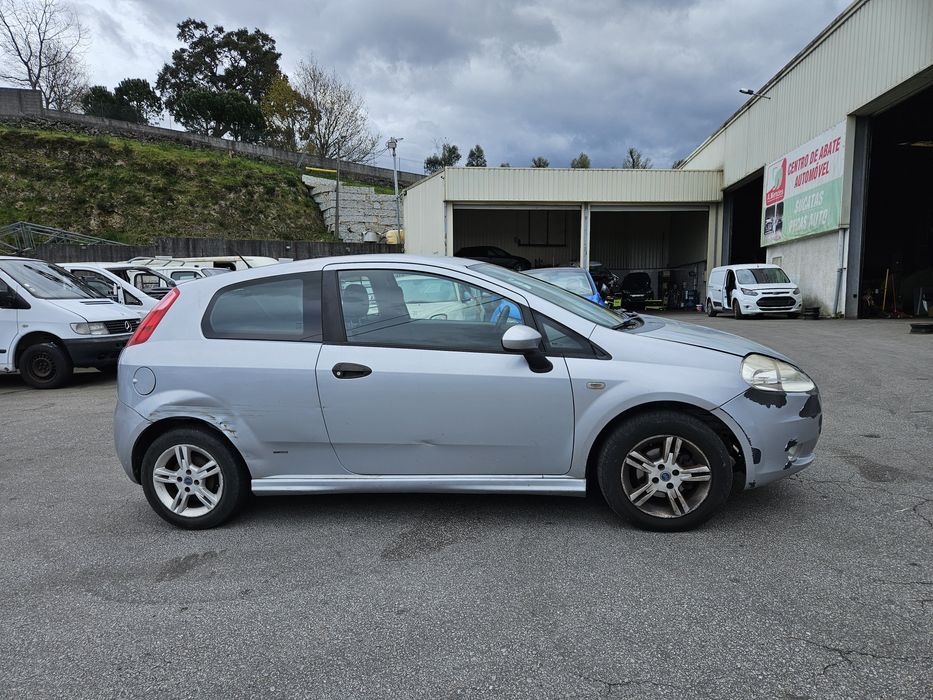 Fiat Grand Punto 1.3 Multijet de 2007 para peças