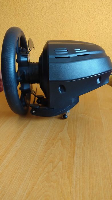 Kierownica Thrustmaster t300 RS