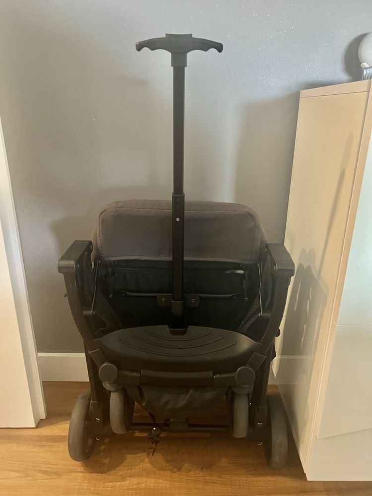 Carrinho de passeio Asalvo Kubik compacto