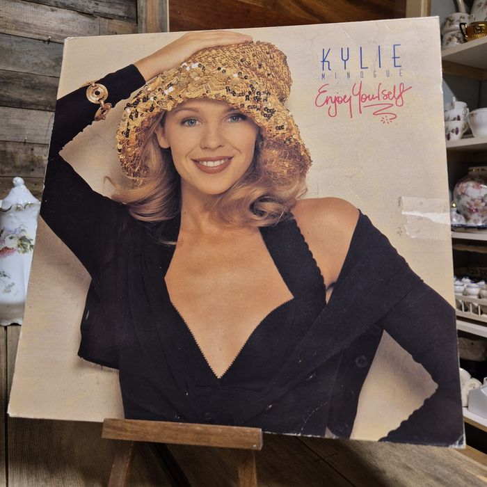 Kylie Minogue , Enjoy Yourself