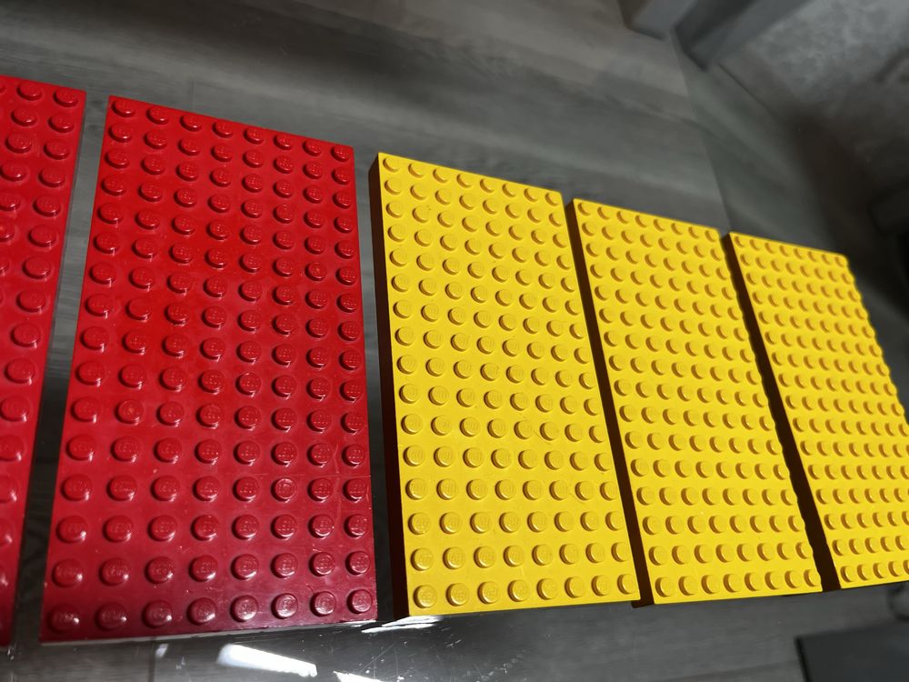 Пластини Lego оригінал.