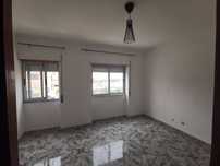 Vendo t2 charneca da caparica