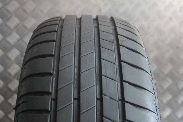 215/60/16 Bridgestone Turanza T005 215/60 R16 95V AO A0 2023r