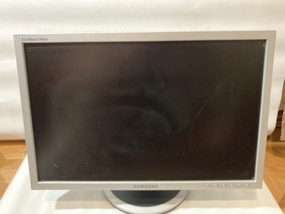 монитор от samsung