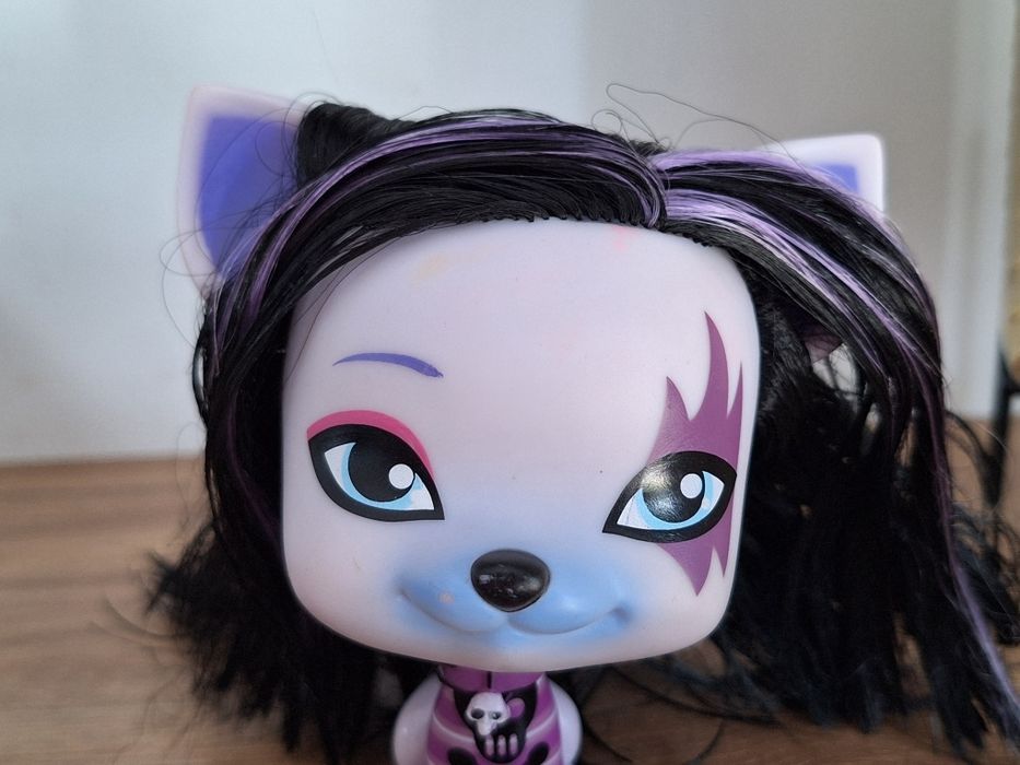 Figurka VIP Pets Lilith