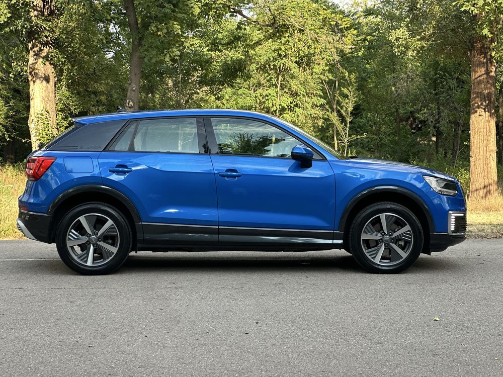 AUDI Q2 E-Tron Elektro