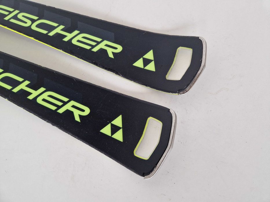 Narty Fischer RC4 SC 160 cm (1)