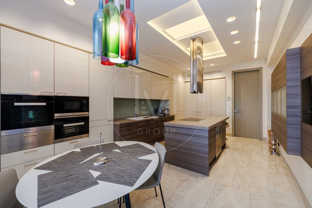 Перша здача вул Грушевського 9А Печерськ 3 спальні