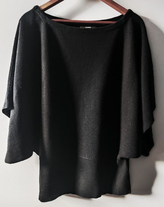 Sweter typu nietoperz r.44