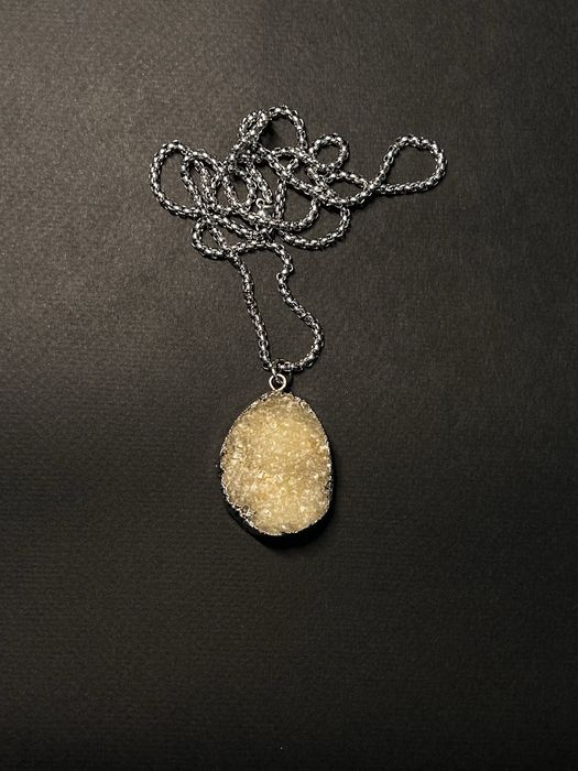 Кулон з натурального каміння