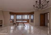 Penthouse T5 garagem Box 2 carros Torres das Palmeiras Oeiras